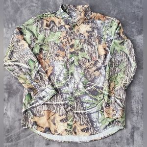 Under Armour x Mossy Oaks Heat Gear Button Down Shirt Size XL Real Tree Camo
